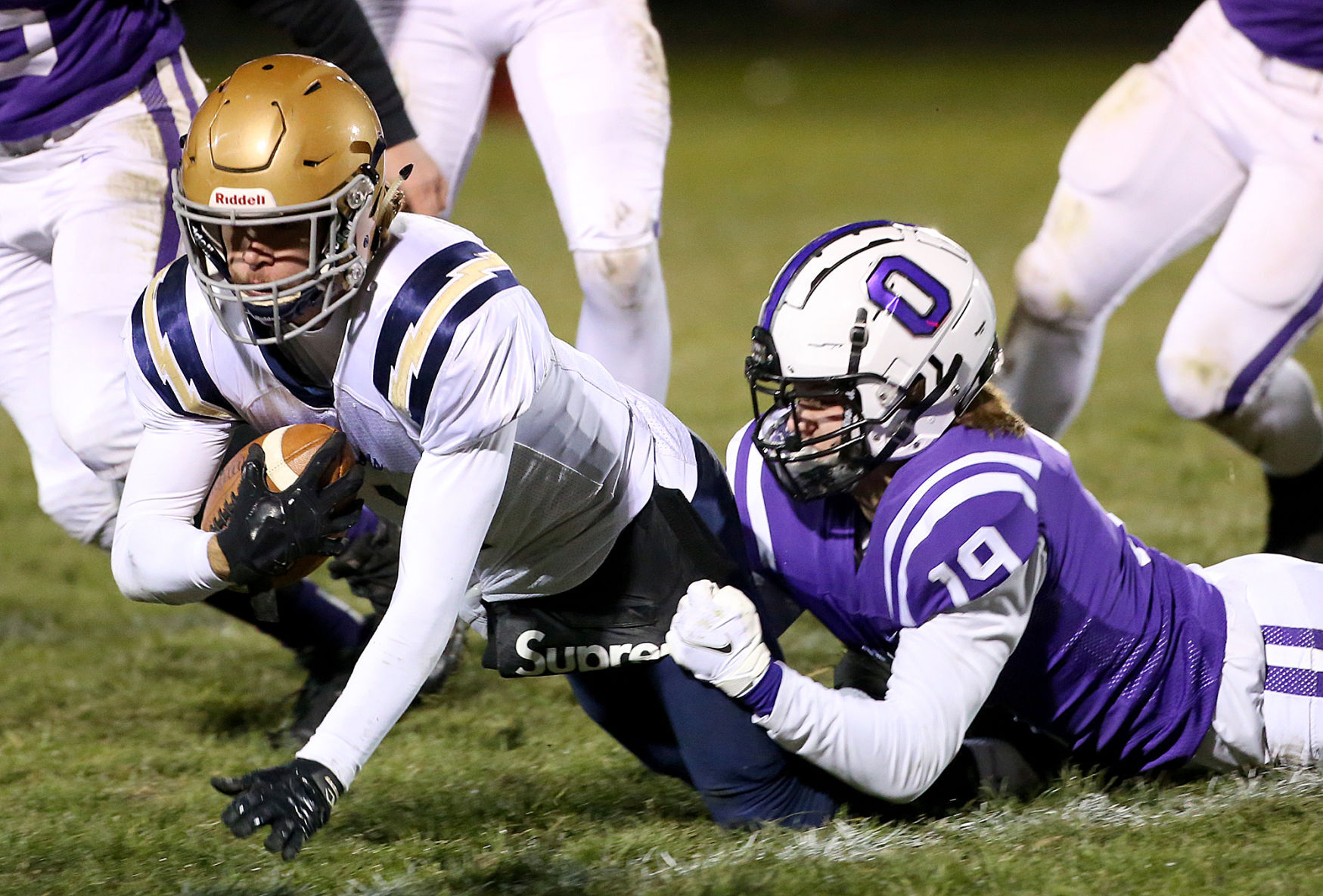 October 30: Aquinas vs Onalaska
